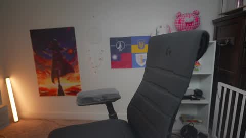 Snapshot of krystalsyxx chatting on 25, 1, 2025 Krystal Syx online show from 25, 1, 2025