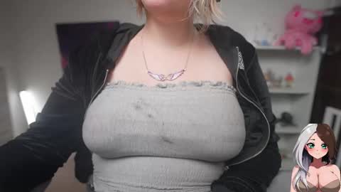 Snapshot of krystalsyxx chatting on 28, 9, 2025 Krystal Syx online show from 28, 9, 2025