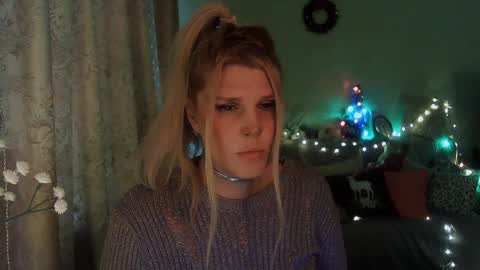 Snapshot of kudesnizza chatting on 3, 12, 2024 Annika MTF ts post -op online show from 3, 12, 2024