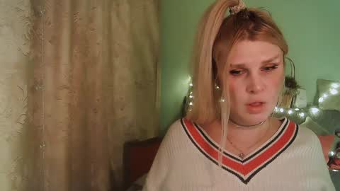 Snapshot of kudesnizza chatting on 16, 1, 2025 Annika MTF ts post -op online show from 16, 1, 2025