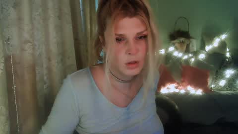 Snapshot of kudesnizza chatting on 29, 1, 2025 Annika MTF ts post -op online show from 29, 1, 2025