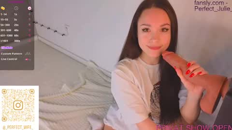 Snapshot of kumamonchik chatting on 17, 2, 2025  MY NAME IS JULIA  TO SEE MORE 18 CONTENT YOU CAN SUBSCRIBE TO  FANSLY -  online show from 17, 2, 2025