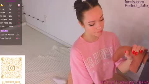 Snapshot of kumamonchik chatting on 24, 2, 2025  MY NAME IS JULIA  TO SEE MORE 18 CONTENT YOU CAN SUBSCRIBE TO  FANSLY -  online show from 24, 2, 2025