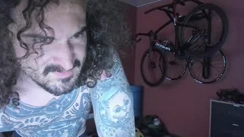 Snapshot of kumisboy chatting on 3, 5, 2026 Robert online show from 3, 5, 2026