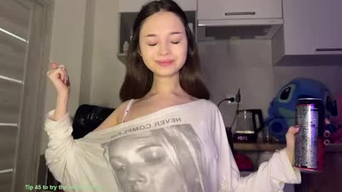 Brianna my friends can call me Bri or kusya D online show from 17, 4, 2026