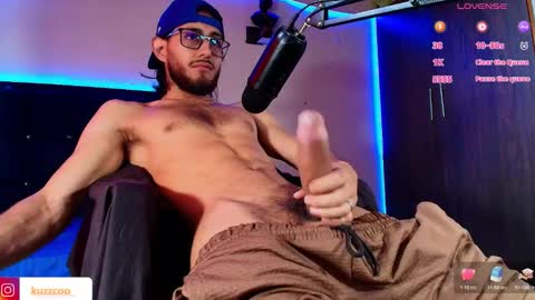 kuzzcoo online show from 5, 11, 2025