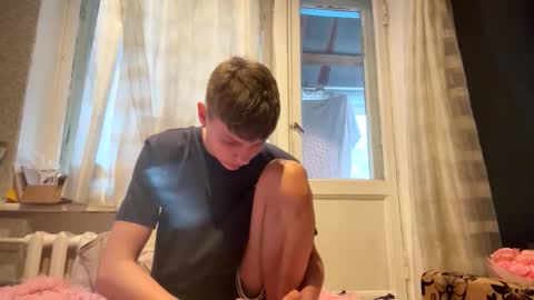 Snapshot of kvara328832 chatting on 18, 11, 2025 kvara328832 online show from 18, 11, 2025