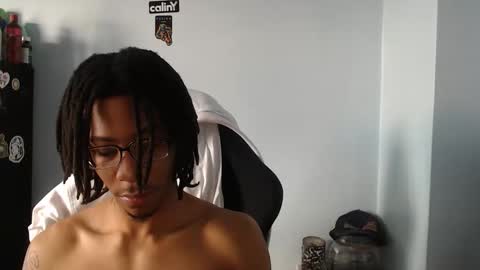 Snapshot of kwonder78 chatting on 11, 1, 2026 kwonder78 online show from 11, 1, 2026