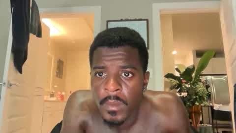 Snapshot of kylekickstand chatting on 16, 11, 2025 Kyle Kickstand online show from 16, 11, 2025