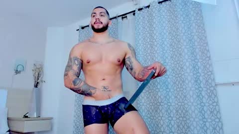 Snapshot of kylenorth_ chatting on 28, 10, 2025 kylenorth_ online show from 28, 10, 2025