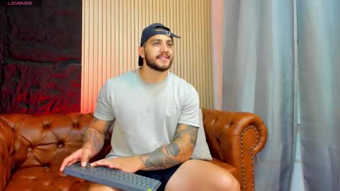 Snapshot of kylenorth_ chatting on 7, 11, 2025 kylenorth_ online show from 7, 11, 2025