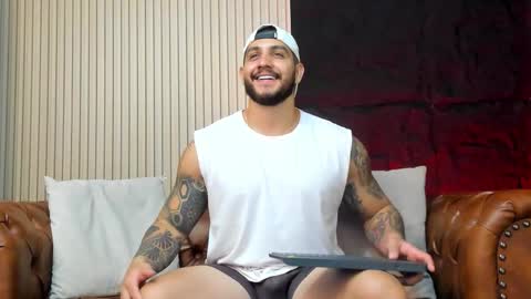 Snapshot of kylenorth_ chatting on 14, 11, 2025 kylenorth_ online show from 14, 11, 2025