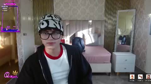kyler_tay online show from 20, 6, 2026