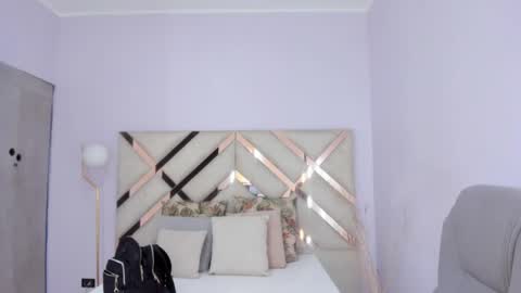 Kylie Reyes  online show from 2, 6, 2026