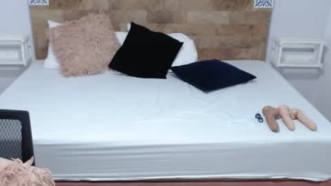 Melissa online show from 27, 2, 2025