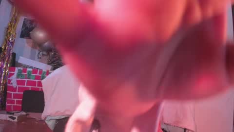   online show from 27, 12, 2024