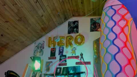   online show from 28, 2, 2026