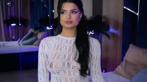 Jenny online show from 10, 11, 2025