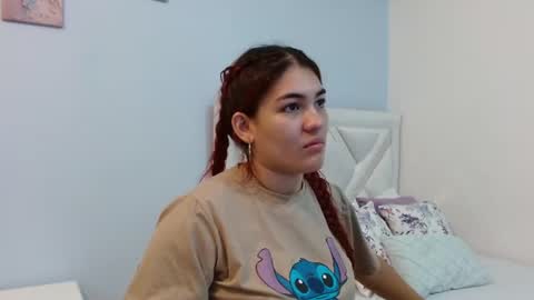 Snapshot of kyliiebaker chatting on 6, 7, 2026 Kylie online show from 6, 7, 2026