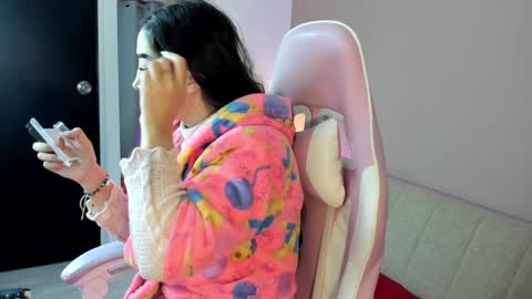 Snapshot of kymgiraldo8 chatting on 9, 12, 2024 Kym Giraldo online show from 9, 12, 2024