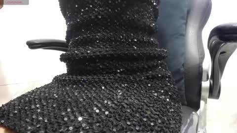 Kyra online show from 14, 4, 2026