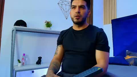Kyro Blaze online show from 3, 6, 2026