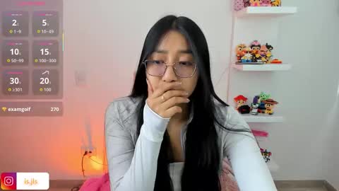 Snapshot of kyy_isa chatting on 11, 9, 2025 IG online show from 11, 9, 2025