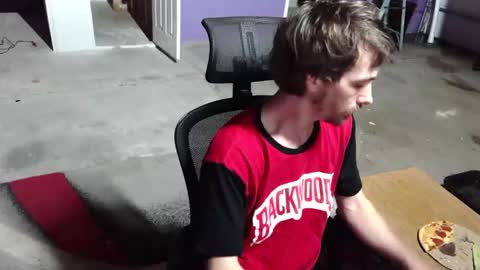 l1v1nth3dr3am online show from 9, 3, 2026