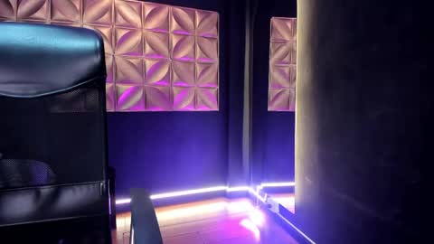 Lauren Hill  online show from 20, 4, 2026