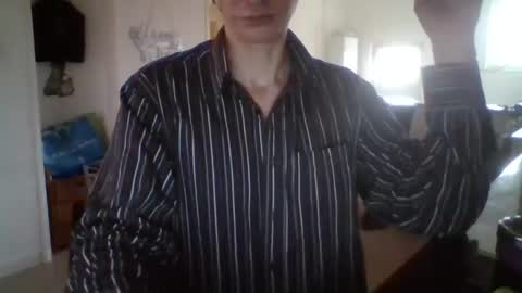 Snapshot of labelette007 chatting on 25, 12, 2024 labelette007 online show from 25, 12, 2024