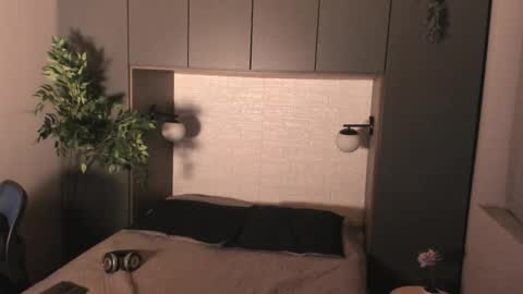 labrinthteasing online show from 19, 12, 2025