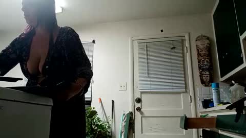 Snapshot of lacybell chatting on 29, 12, 2024 lacybell online show from 29, 12, 2024