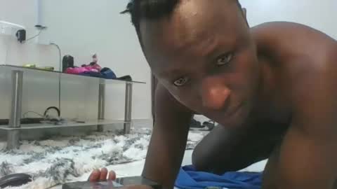 Snapshot of ladiesfun chatting on 3, 1, 2025 ladiesfun online show from 3, 1, 2025