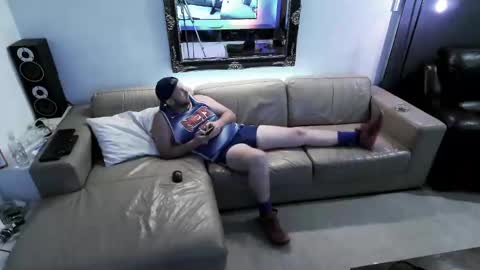 Snapshot of ladshed chatting on 4, 1, 2025 Hectic online show from 4, 1, 2025