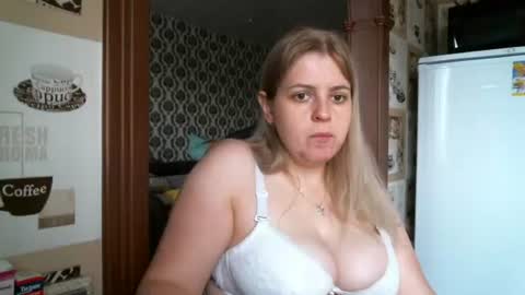 lady cute cat29 online show from 9, 10, 2025