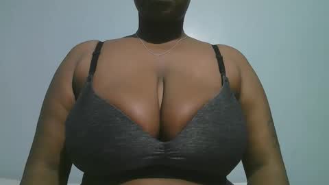 lady_dearra online show from 5, 2, 2026