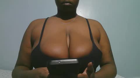 lady_dearra online show from 11, 2, 2026