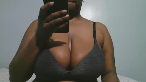 lady_dearra online show from 18, 2, 2026