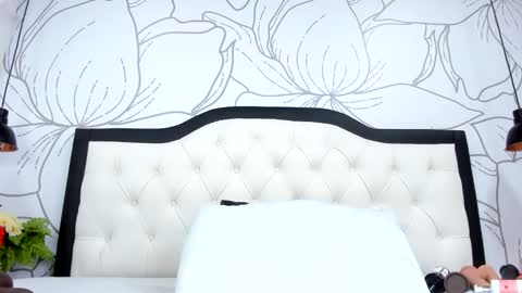 Snapshot of lady_falcon chatting on 25, 2, 2026 LADY online show from 25, 2, 2026