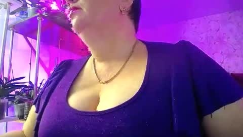 Lady Gloria online show from 19, 11, 2025