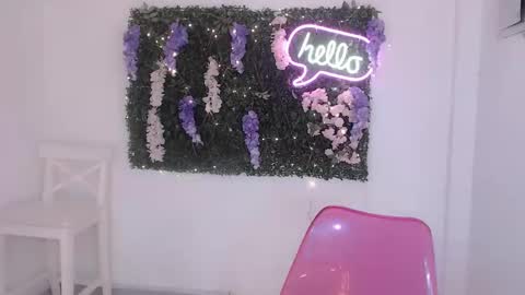   online show from 29, 1, 2025