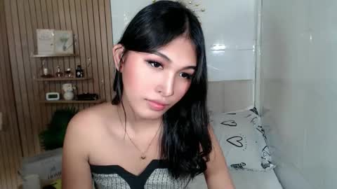   online show from 15, 5, 2026
