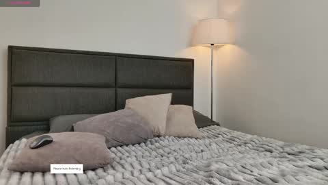    700  1300 -5 online show from 15, 4, 2026