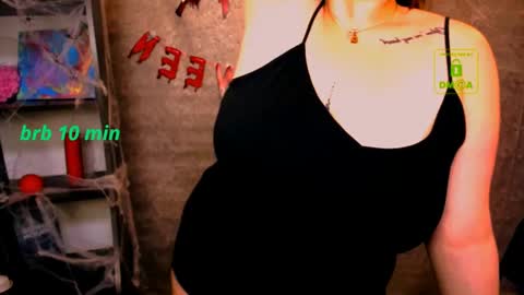 Hello  Im Tiana - topless model. online show from 6, 12, 2024