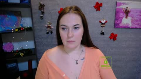 Hello  Im Tiana - topless model. online show from 17, 12, 2024