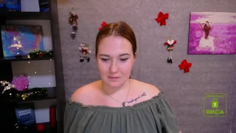 Hello  Im Tiana - topless model. online show from 27, 12, 2024