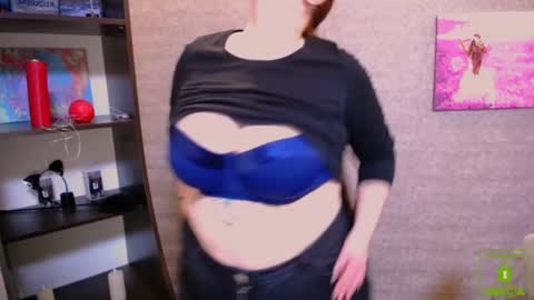 Hello  Im Tiana - topless model. online show from 5, 3, 2025