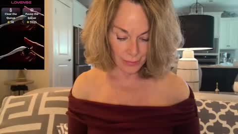 Ladybabs online show from 3, 4, 2026