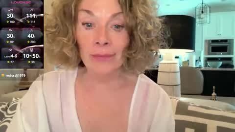 Ladybabs online show from 15, 4, 2026