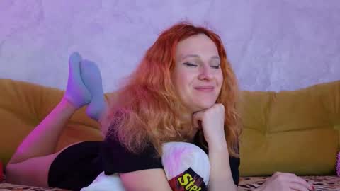 Sima Ladybigsmile online show from 9, 3, 2026